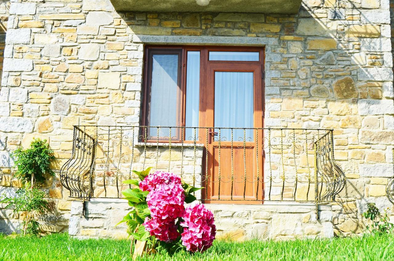 Laz Koyu Pansiyon Gokceada Exterior foto