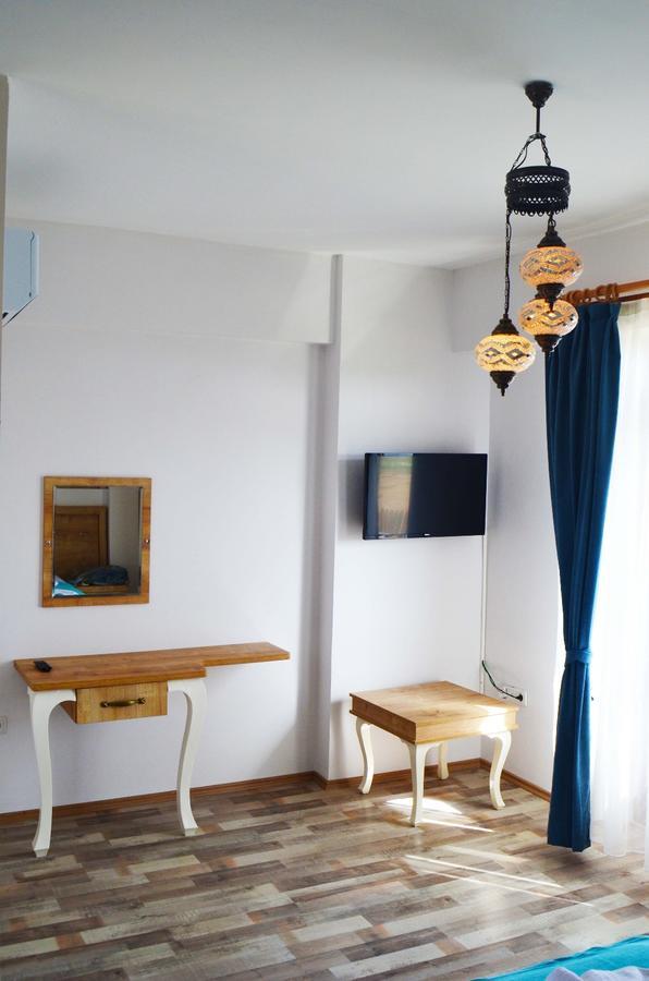 Laz Koyu Pansiyon Gokceada Exterior foto