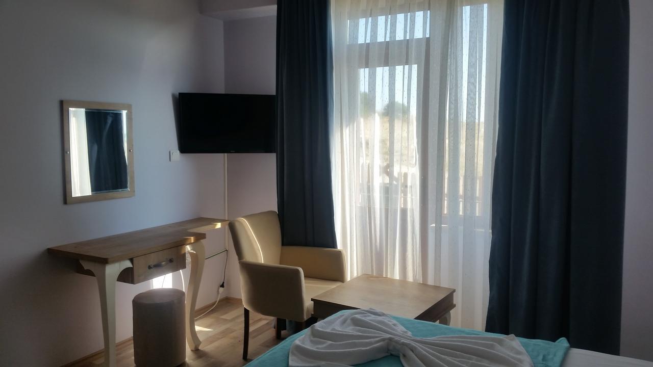 Laz Koyu Pansiyon Gokceada Exterior foto