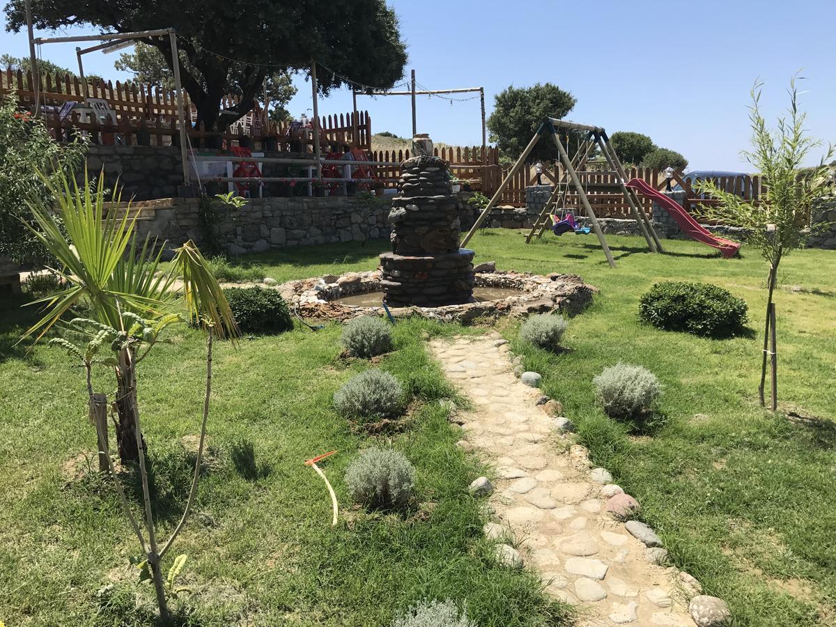Laz Koyu Pansiyon Gokceada Exterior foto